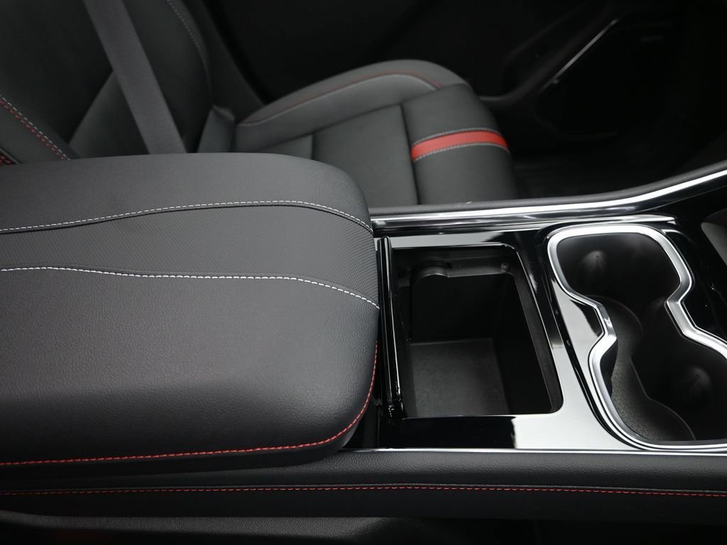 New 2026 Chevrolet Traverse RS w/ LPO, Floor Liner Package FWD image 27