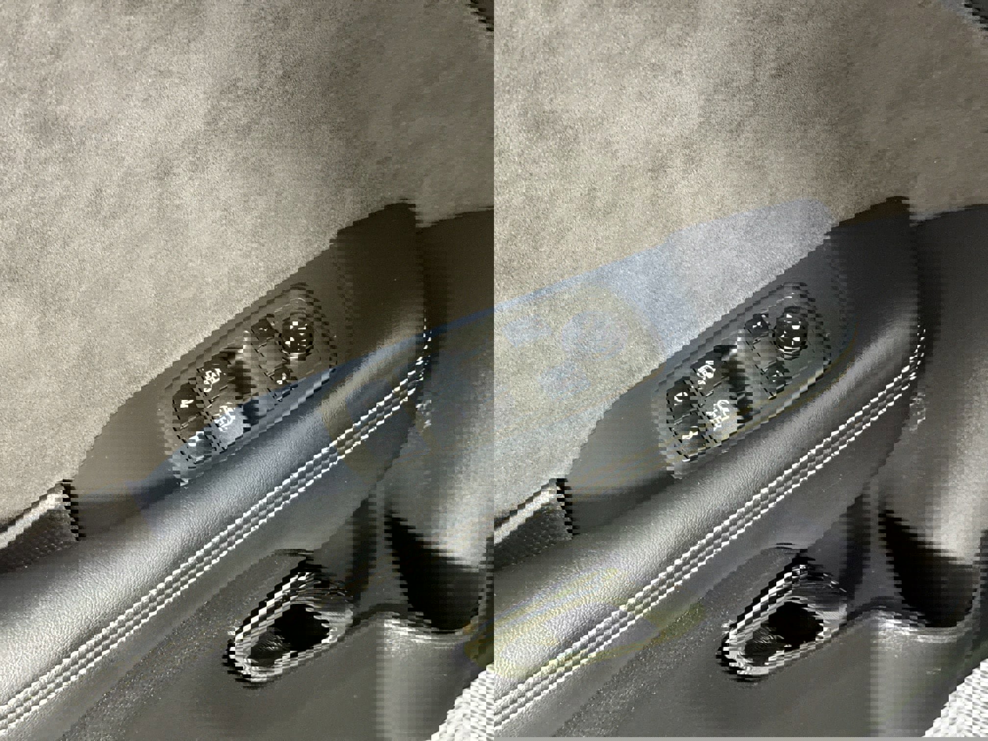 Used 2021 Dodge Challenger SRT Hellcat w/ Plus Package image 17