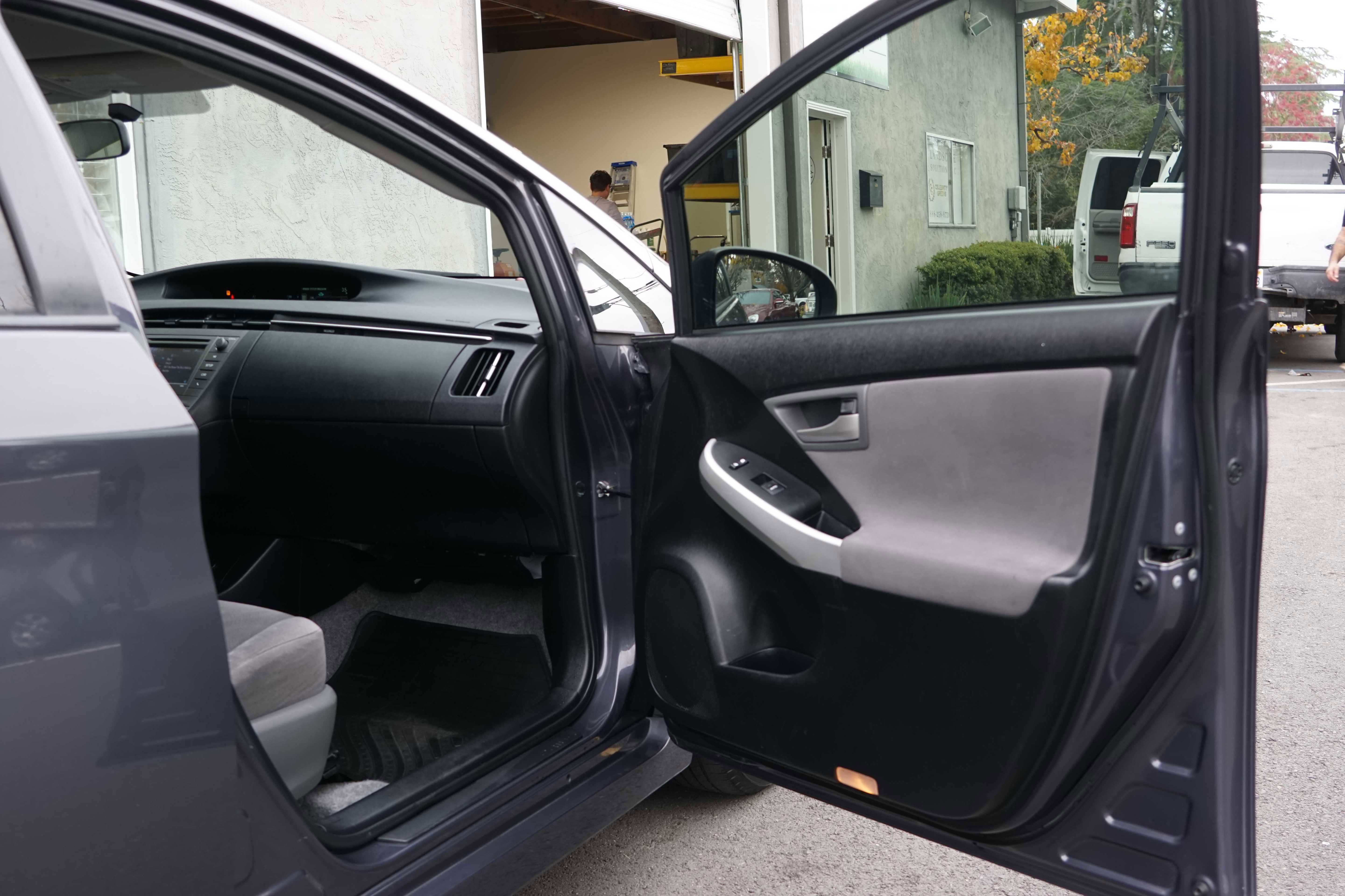 Used 2015 Toyota Prius Two image 32