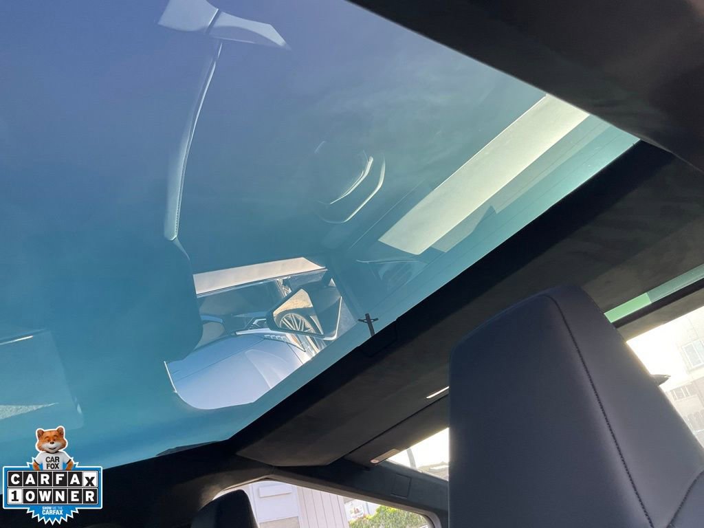 Used 2024 Tesla Cybertruck AWD Crew Cab image 58