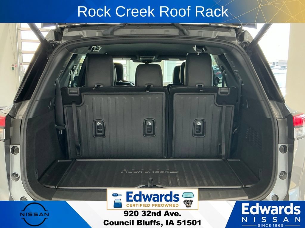 Used 2025 Nissan Pathfinder Rock Creek AWD/4WD image 11