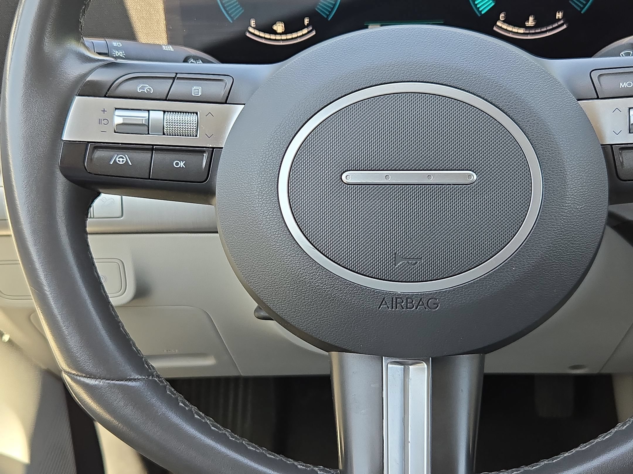 Used 2024 Hyundai Kona SEL AWD/4WD image 21