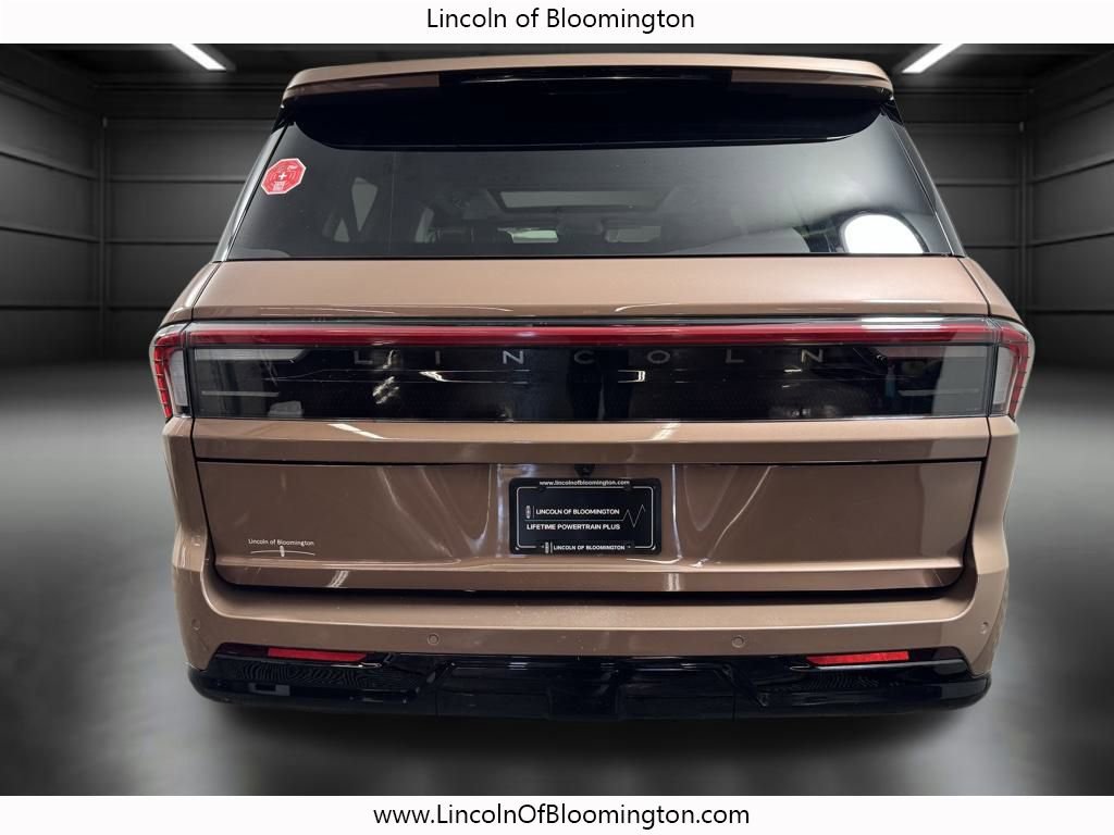 New 2025 Lincoln Navigator L Black Label image 5