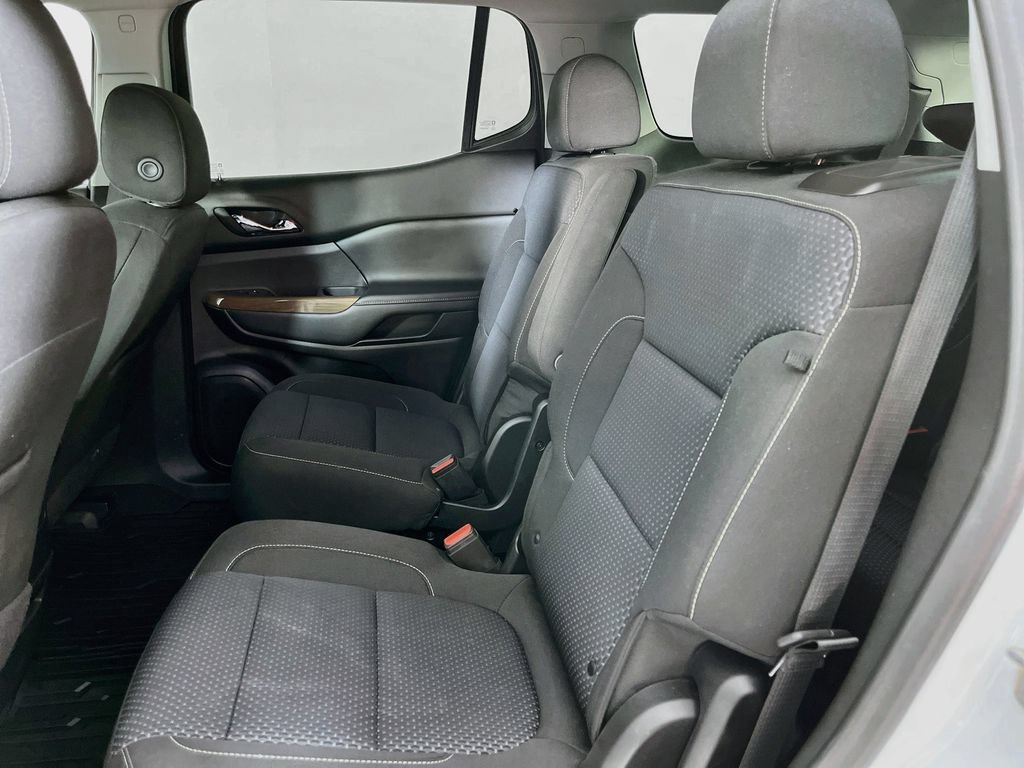 Used 2022 GMC Acadia SLE FWD image 29