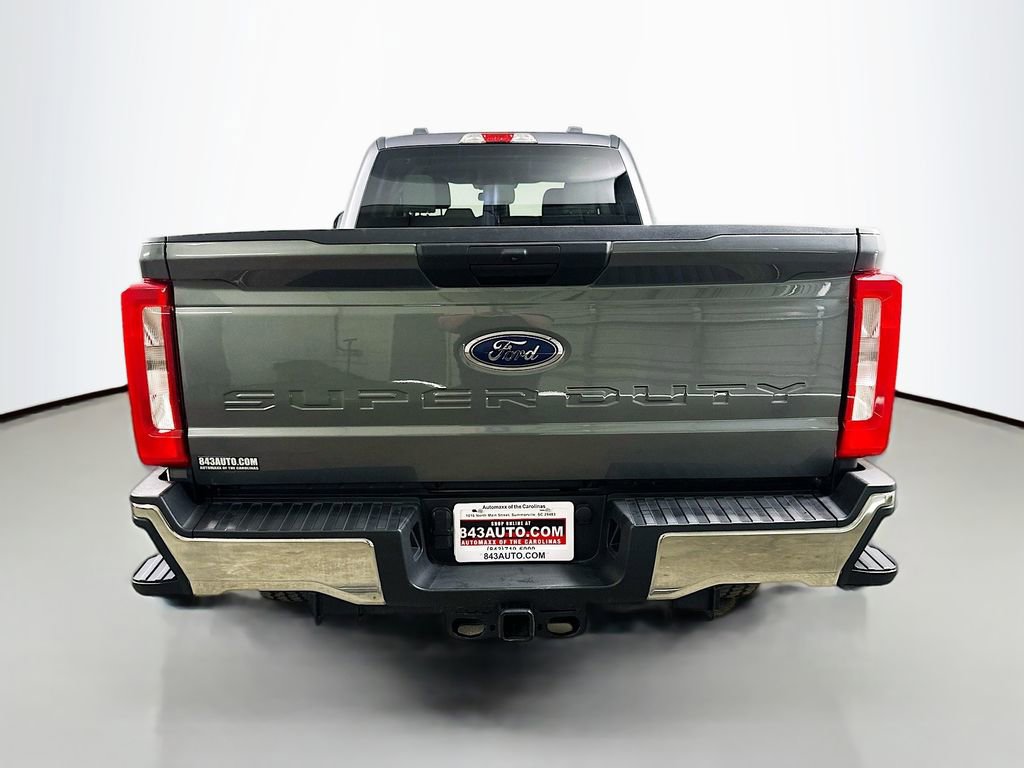 Used 2023 Ford F250 XLT image 6
