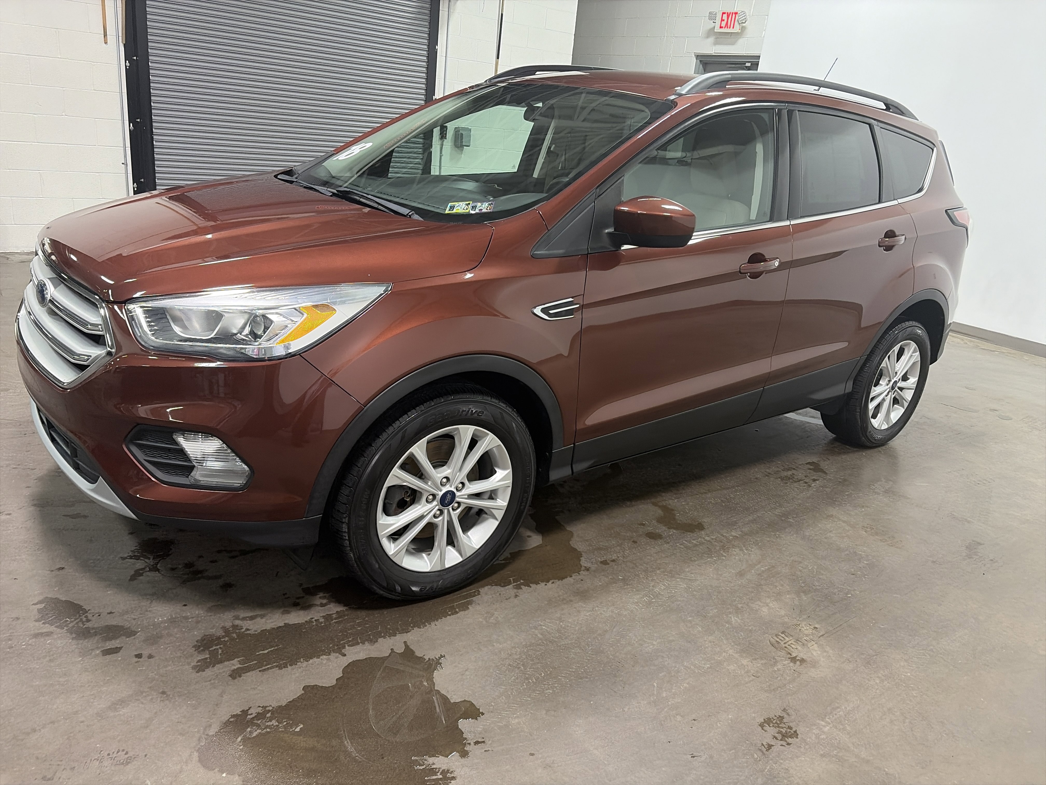 Used 2018 Ford Escape SEL image 6