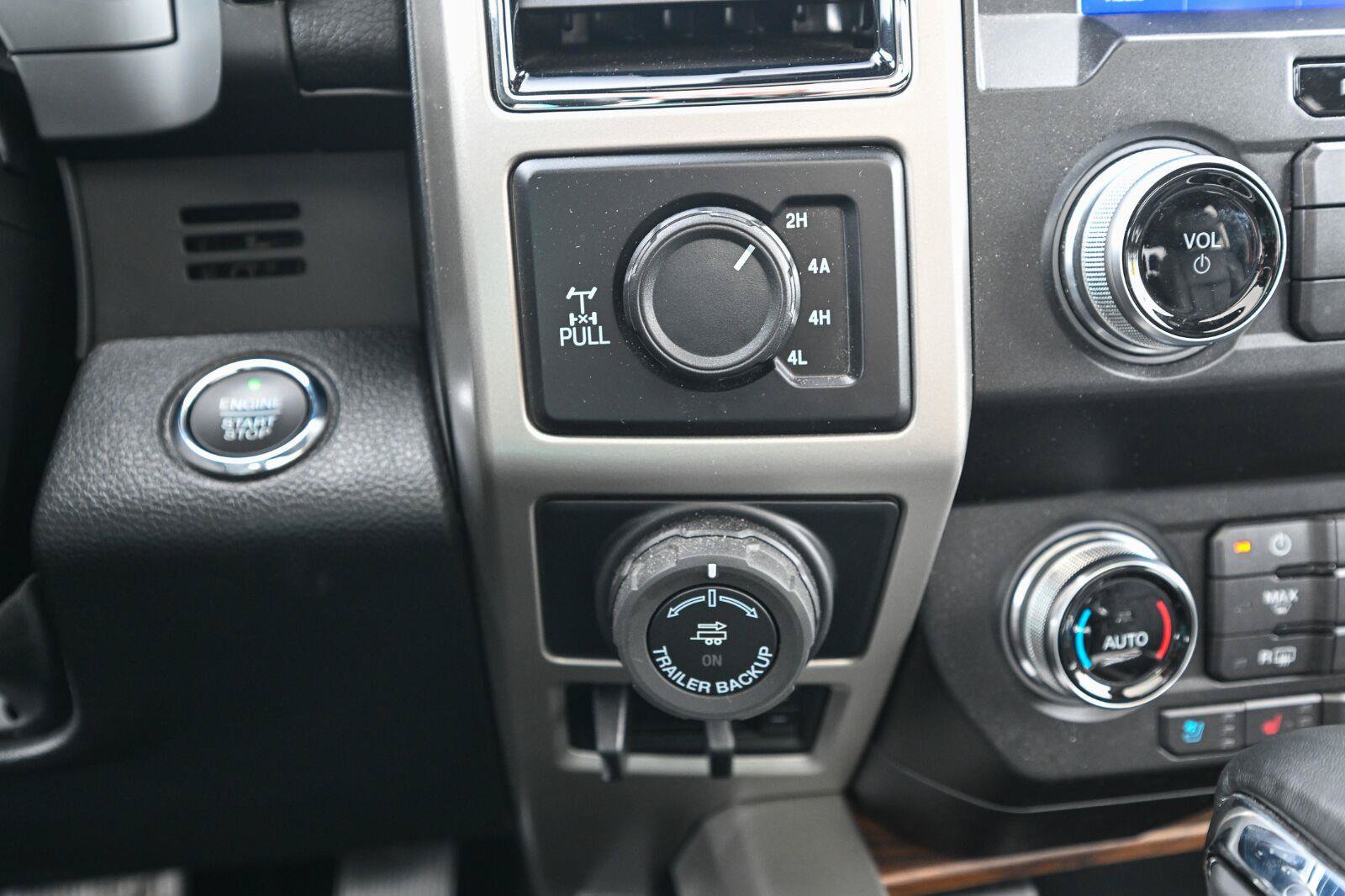 Certified 2019 Ford F150 Lariat w/ Equipment Group 502A Luxury AWD/4WD image 36