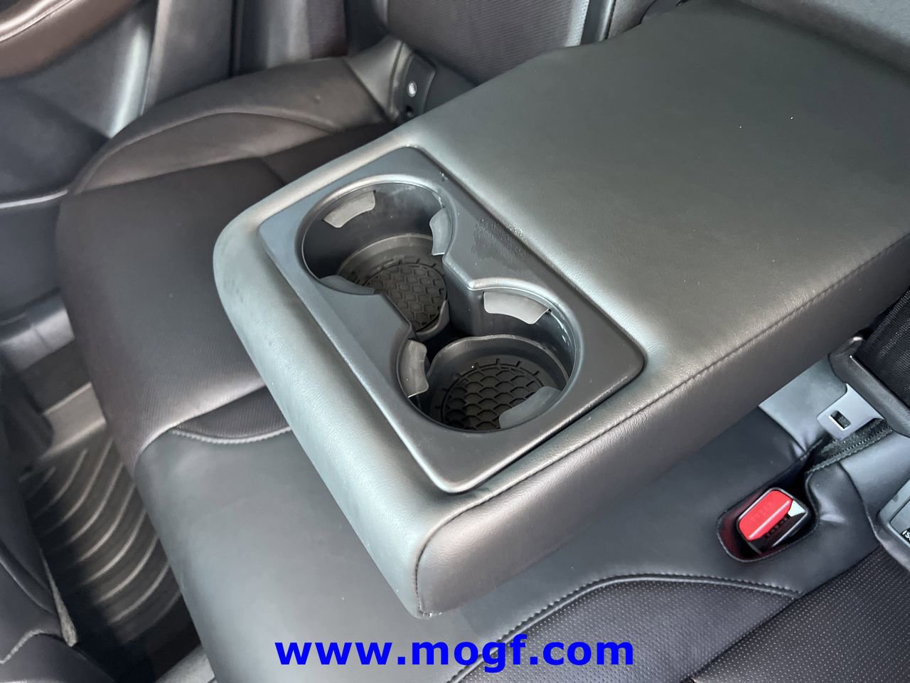 Used 2024 MAZDA CX-30 AWD 2.5 S w/ Premium Package image 22