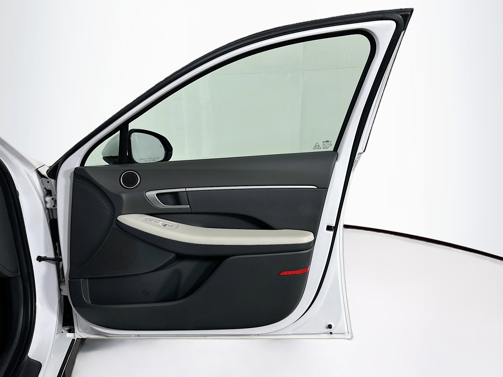 Used 2025 Hyundai Sonata SEL image 31