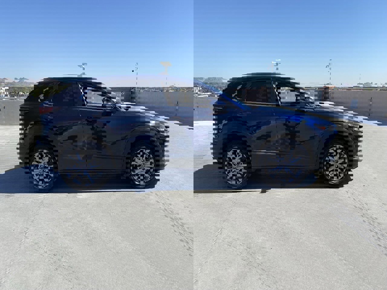 Used 2021 MAZDA CX-30 FWD 2.5 S w/ Preferred Package image 3