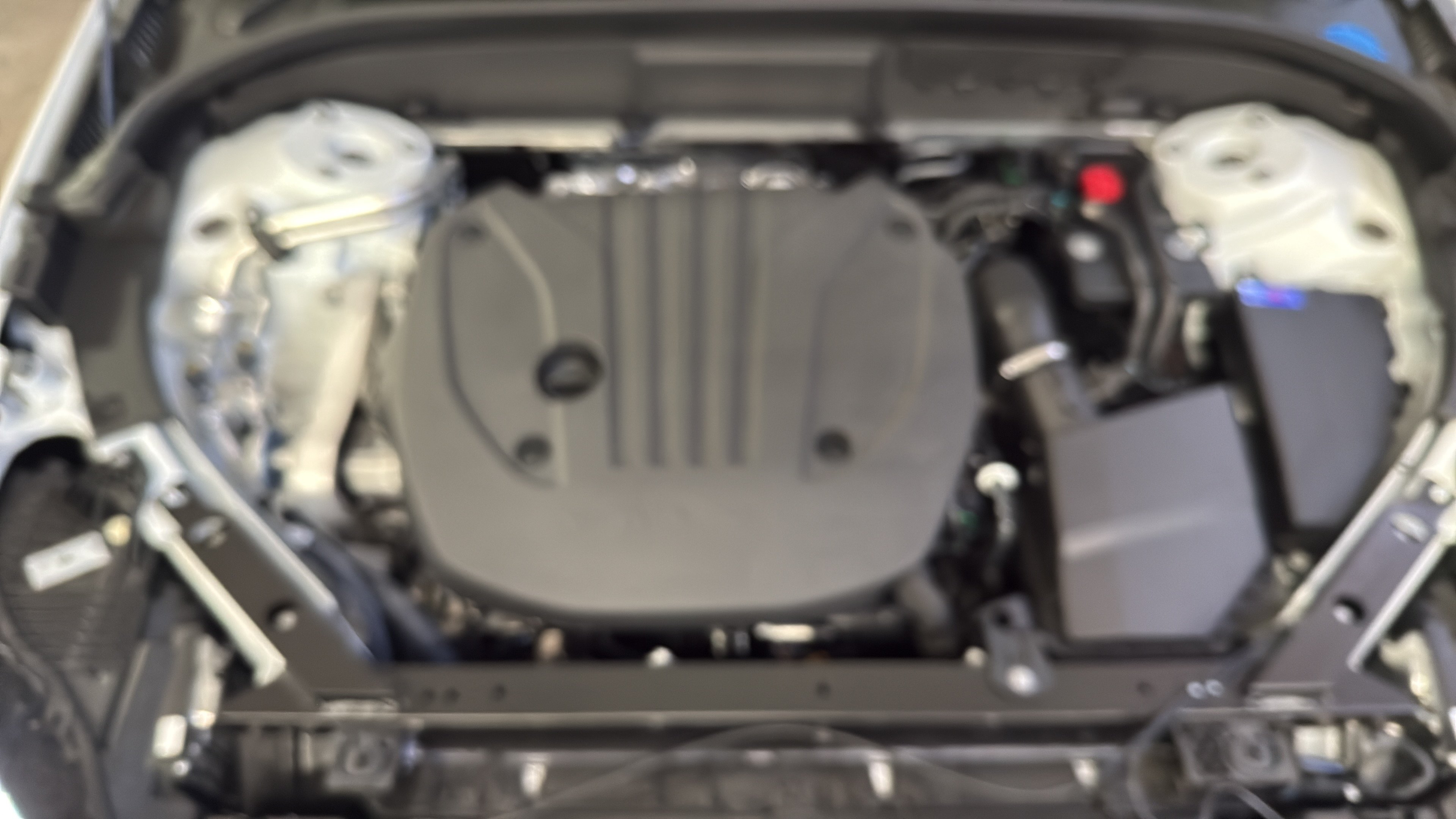 New 2027 Volvo XC60 B5 Plus AWD/4WD image 33