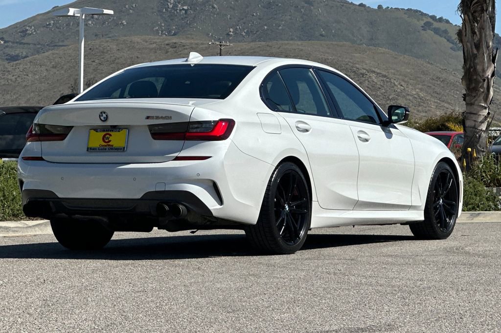 Used 2022 BMW M340i w/ Premium Package RWD image 3