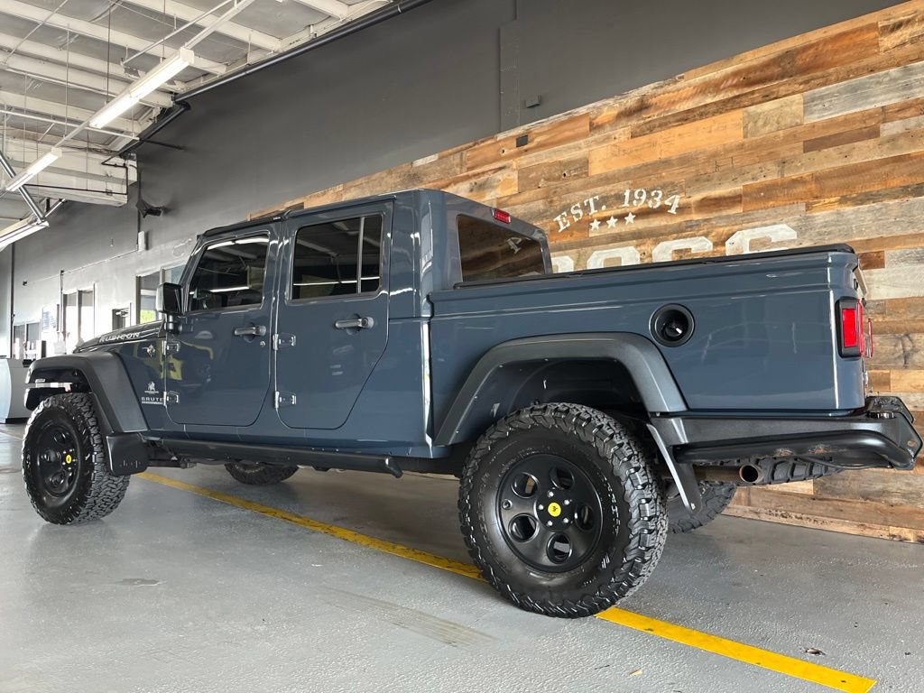 Used 2017 Jeep Wrangler Unlimited Rubicon w/ Cold Weather Group AWD/4WD image 24
