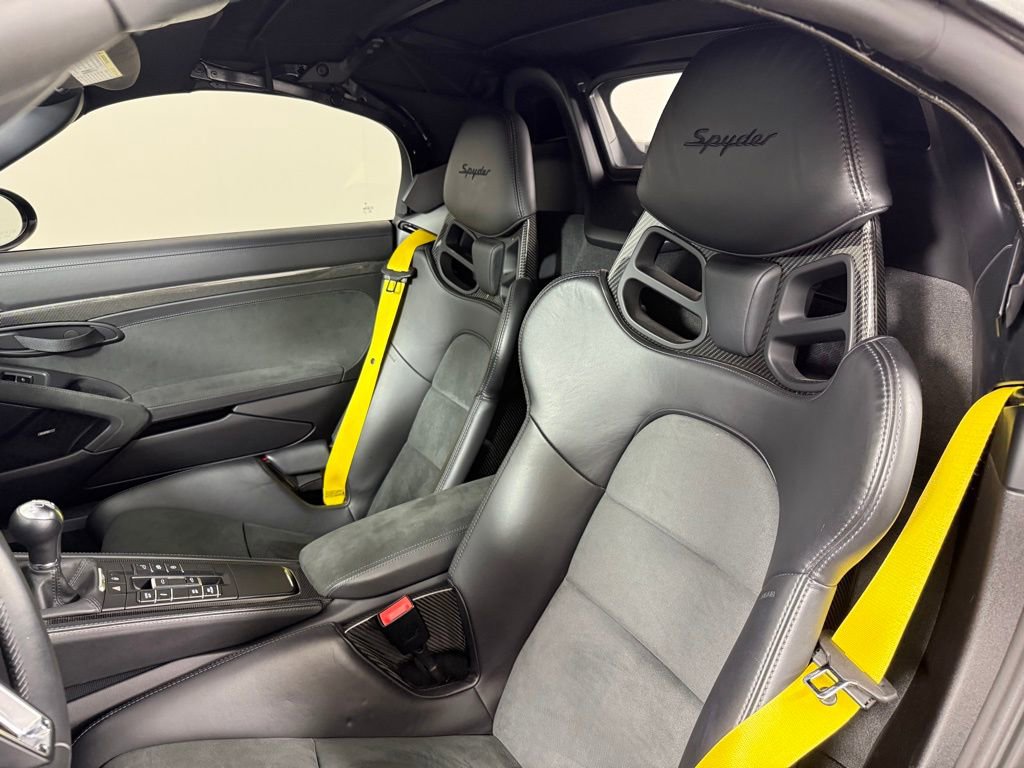 Certified 2023 Porsche 718 Boxster Spyder image 5