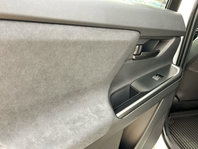 New 2026 Toyota C-HR AWD/4WD image 21
