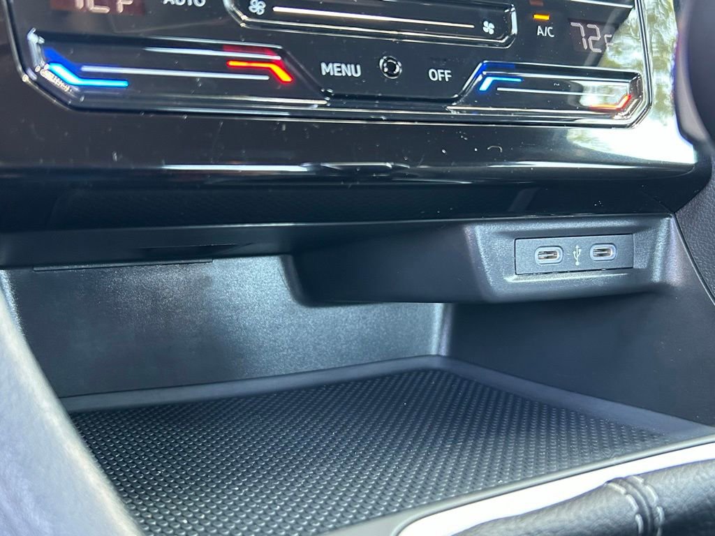 Used 2026 Volkswagen Jetta Sport FWD image 33