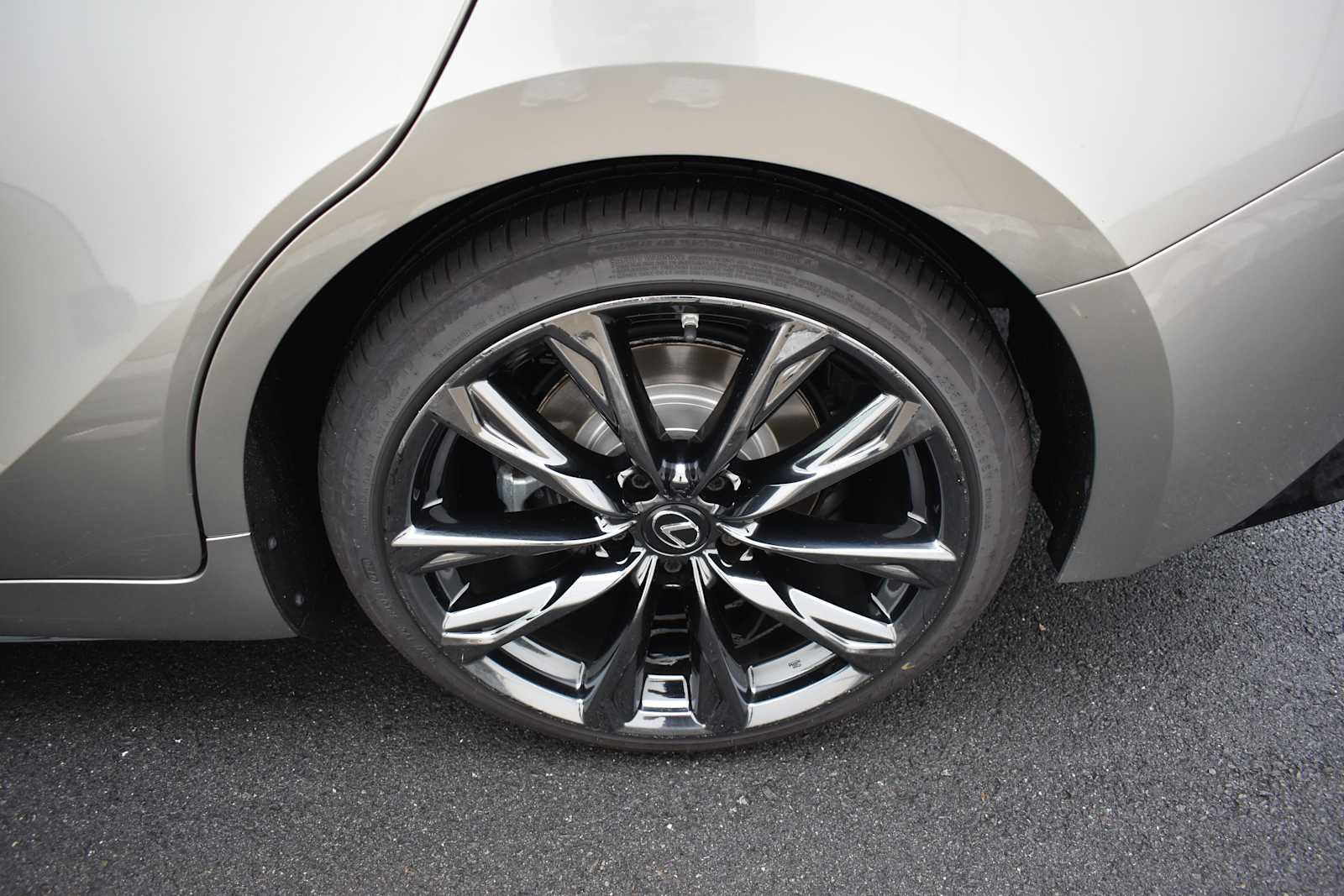 Used 2021 Lexus IS 350 F Sport w/ Accessory Package 2 AWD/4WD image 21