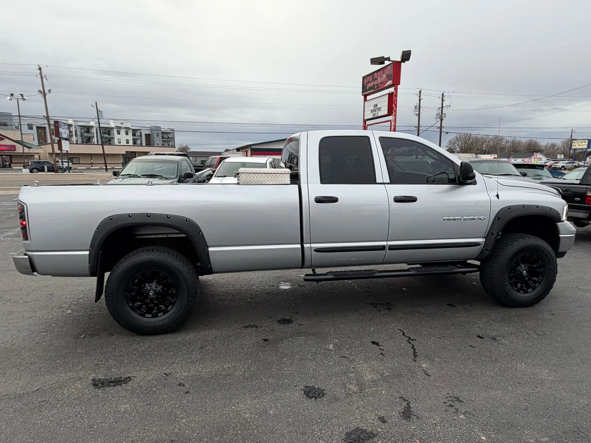 Used 2005 Dodge Ram 2500 Truck SLT w/ Trailer Tow Group image 7