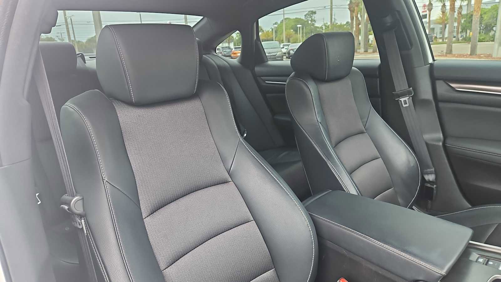 Used 2018 Honda Accord Sport image 25