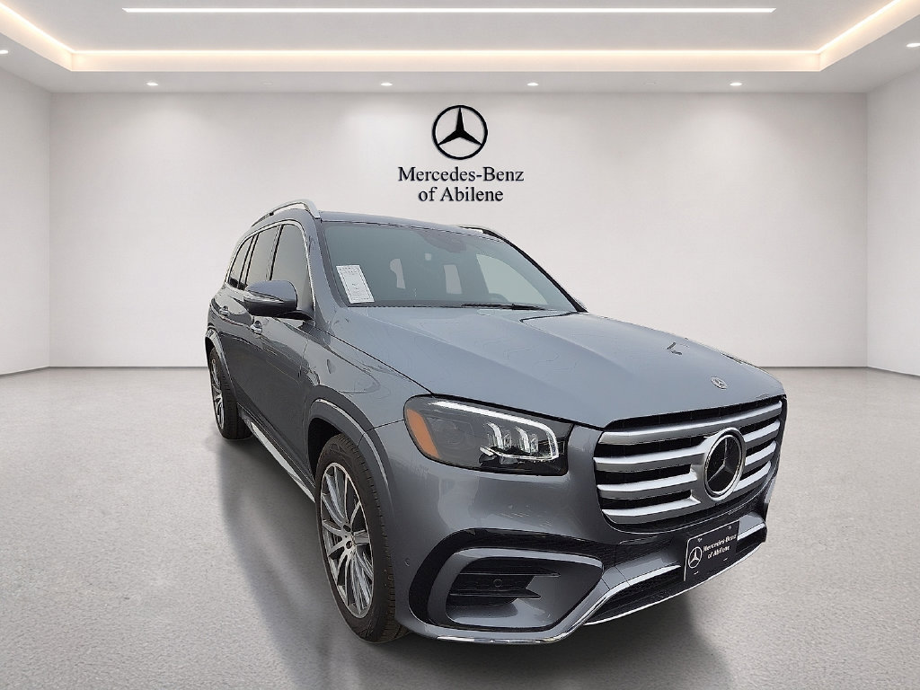 Used 2025 Mercedes-Benz GLS 450 4MATIC image 11