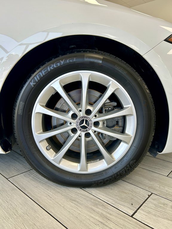 Used 2021 Mercedes-Benz A 220 image 19