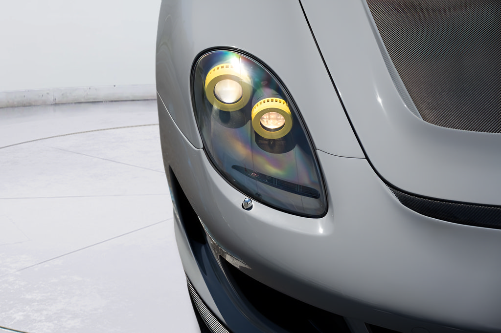 Used 2004 Porsche Carrera GT RWD image 12