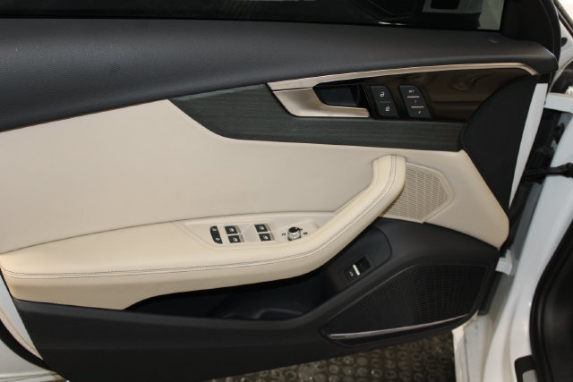 Used 2023 Audi A4 2.0T Prestige AWD/4WD image 27