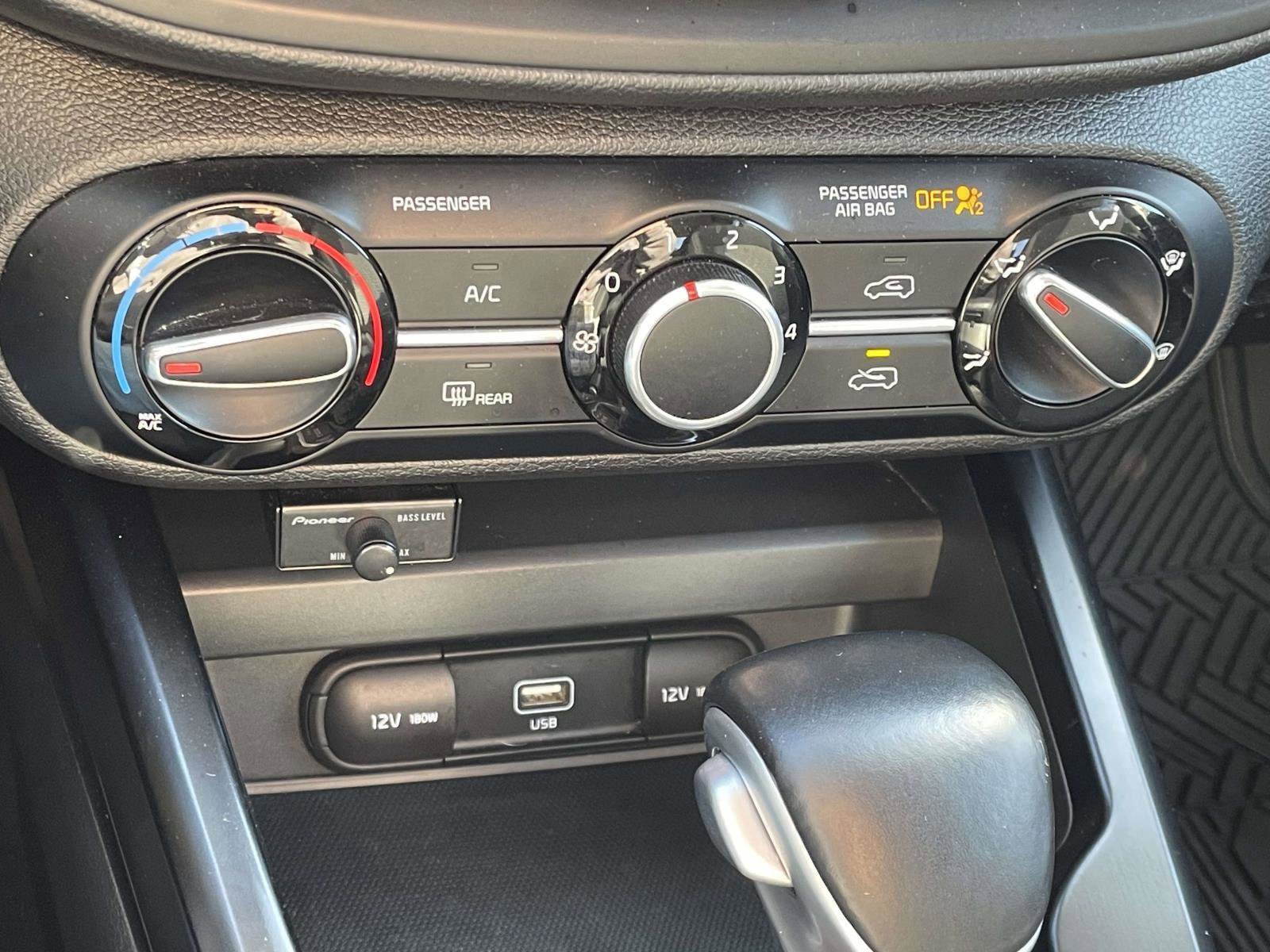 Used 2021 Kia Soul GT-Line image 10