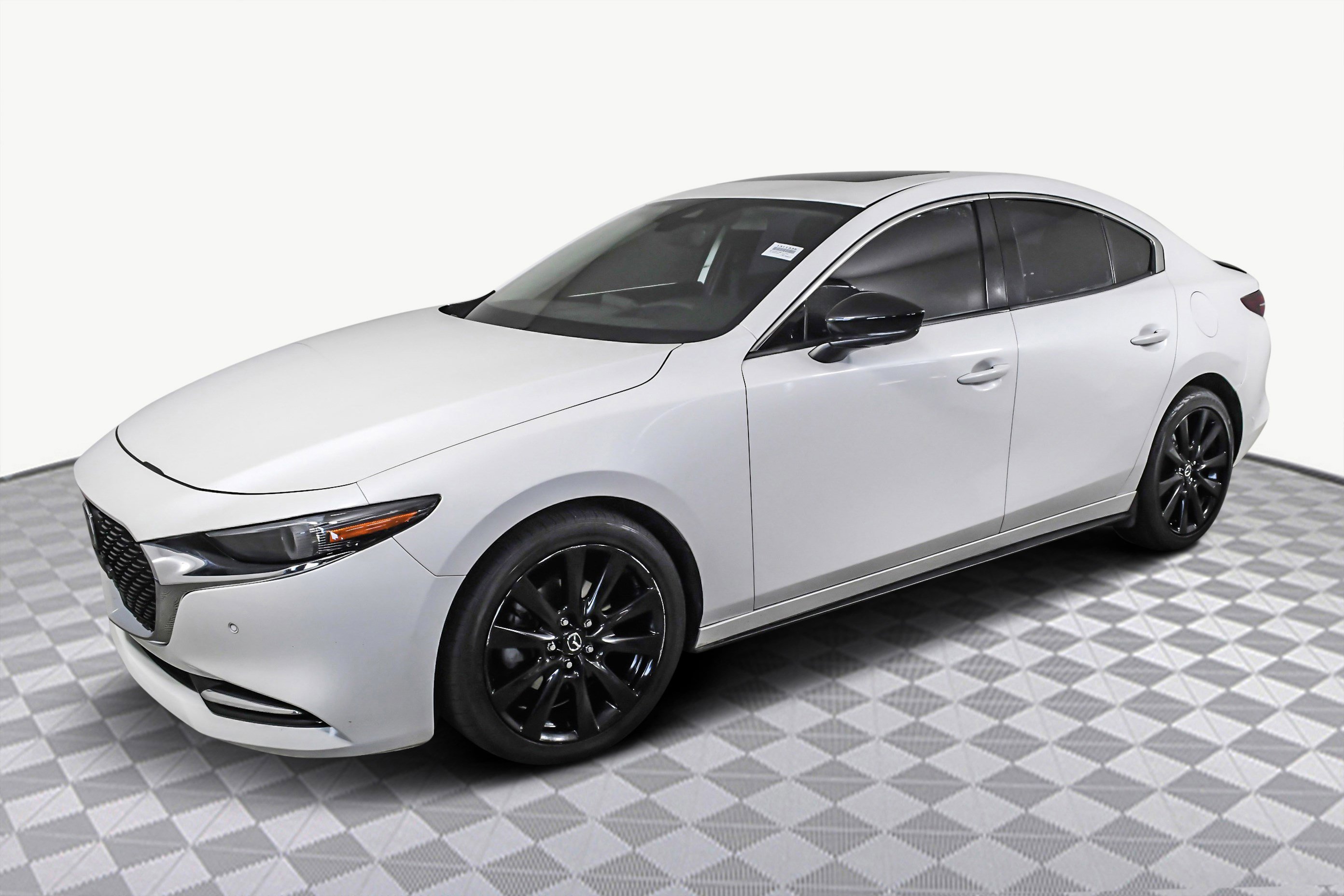 Used 2021 MAZDA MAZDA3 2.5 Turbo Sedan w/Premium Plus image 4