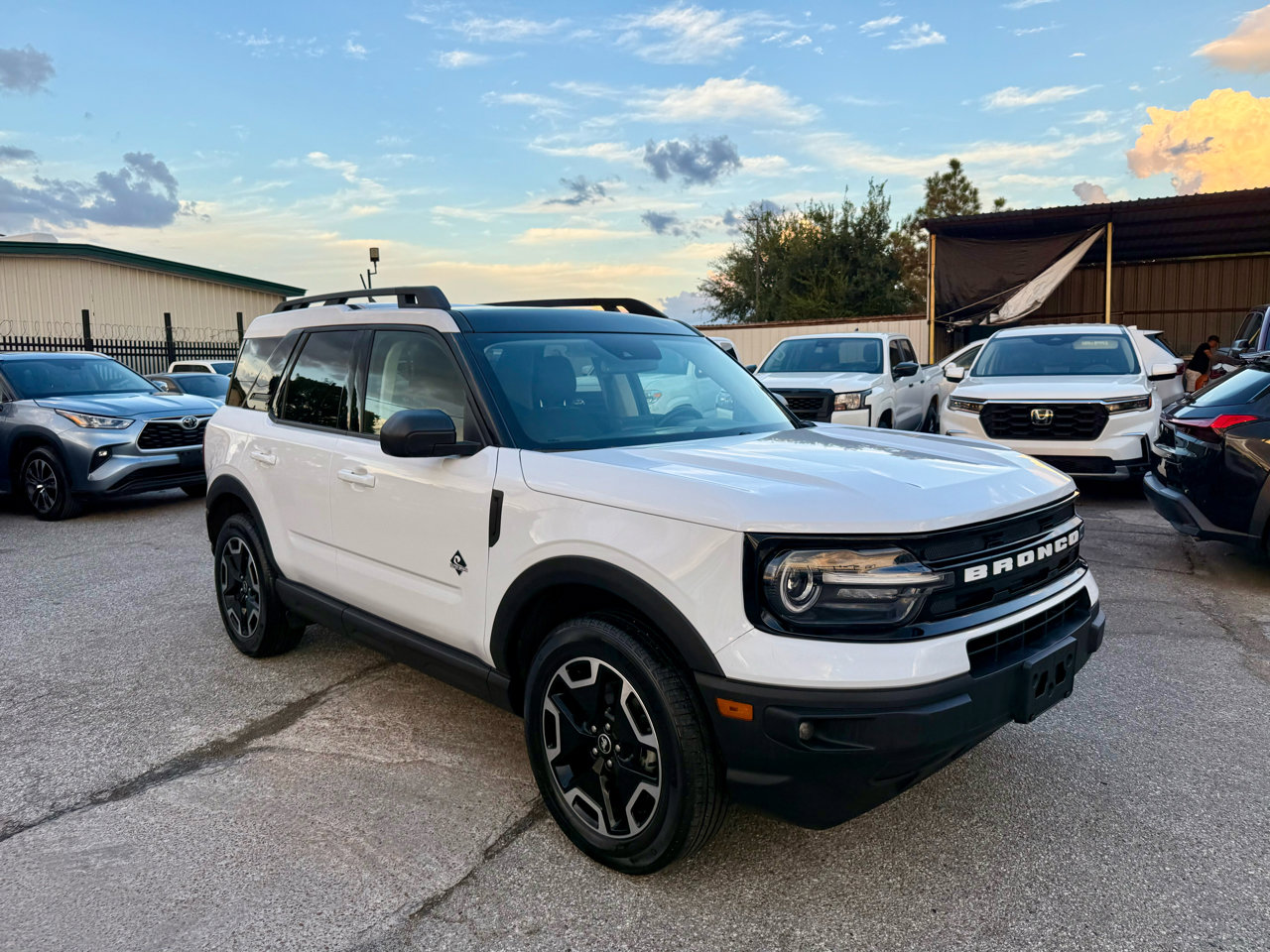 Used 2023 Ford Bronco Sport Outer Banks w/ Tech Package image 5