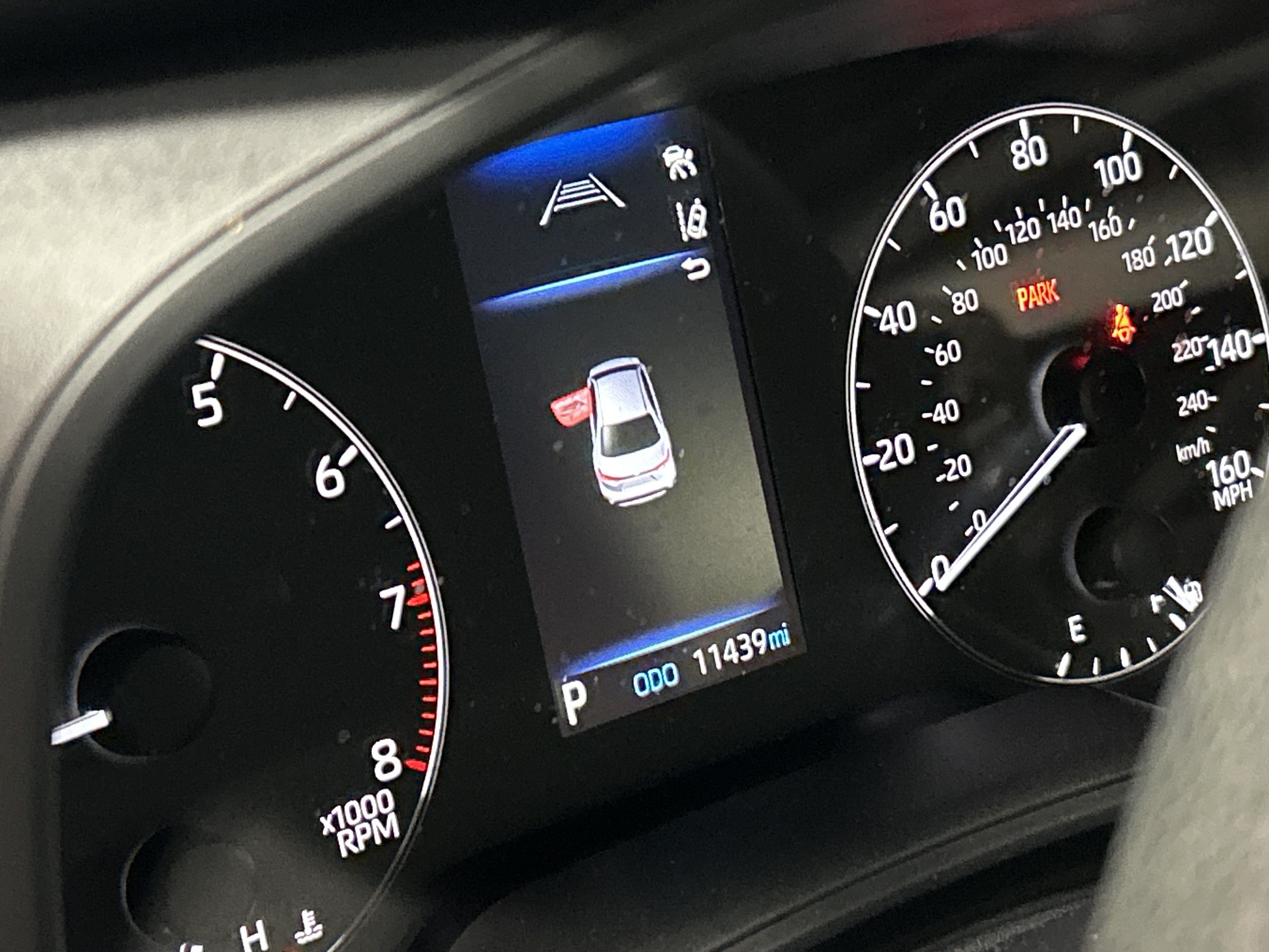 Used 2025 Toyota Corolla LE FWD image 7