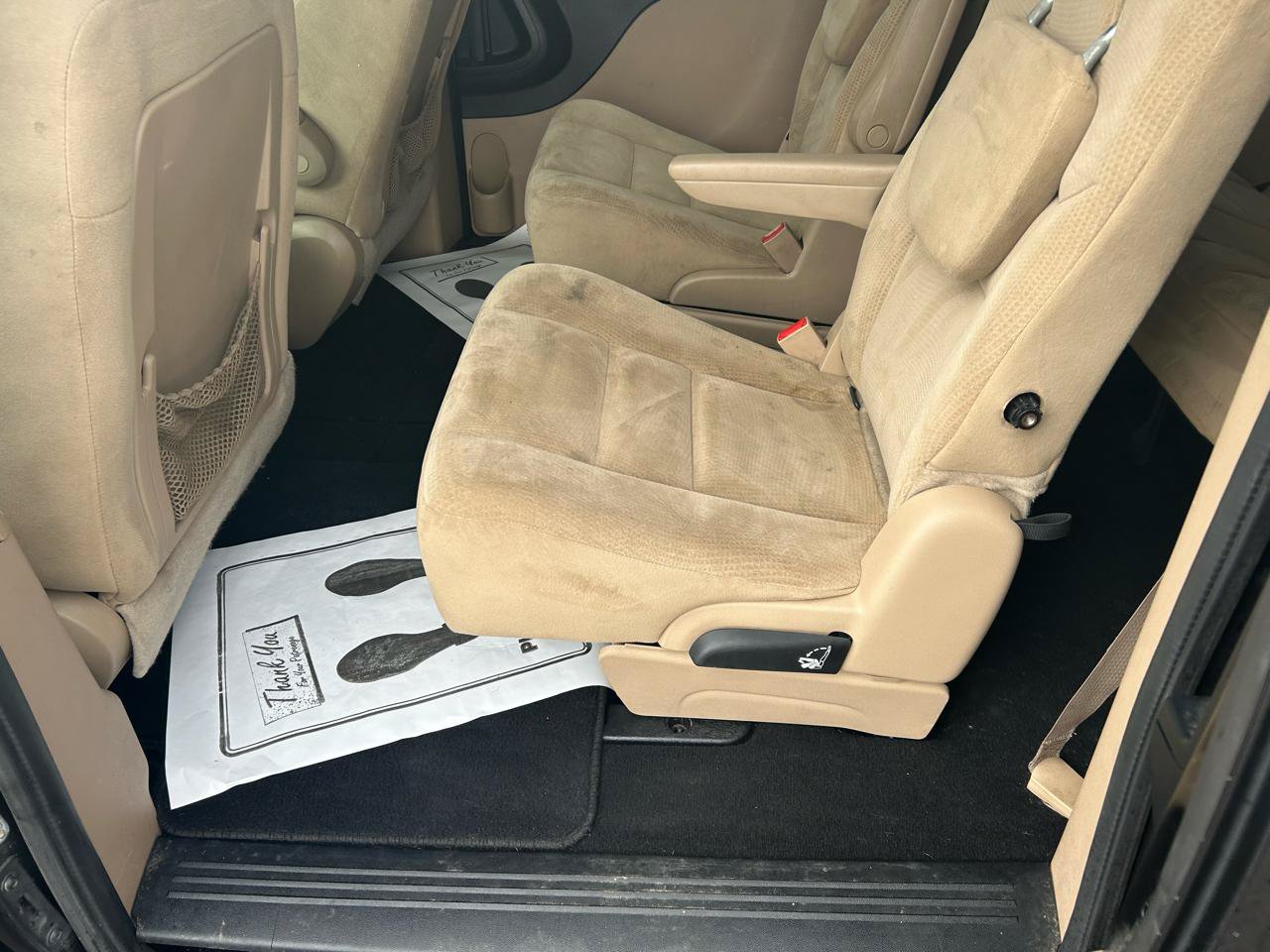 Used 2016 Dodge Grand Caravan SXT FWD image 9