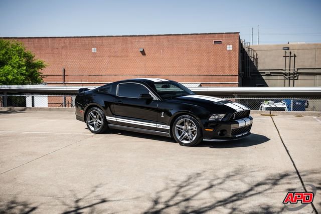 Used 2012 Ford Mustang Shelby GT500 RWD image 32