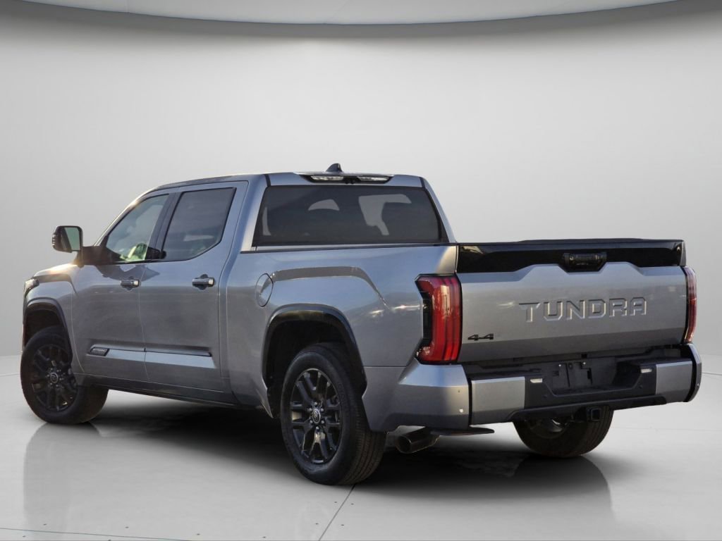 Used 2023 Toyota Tundra Platinum w/ Advanced Package image 18