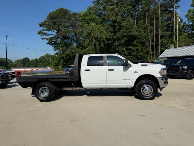 Used 2024 RAM 3500 SLT w/ Quick Order Package 2YG SLT AWD/4WD image 3