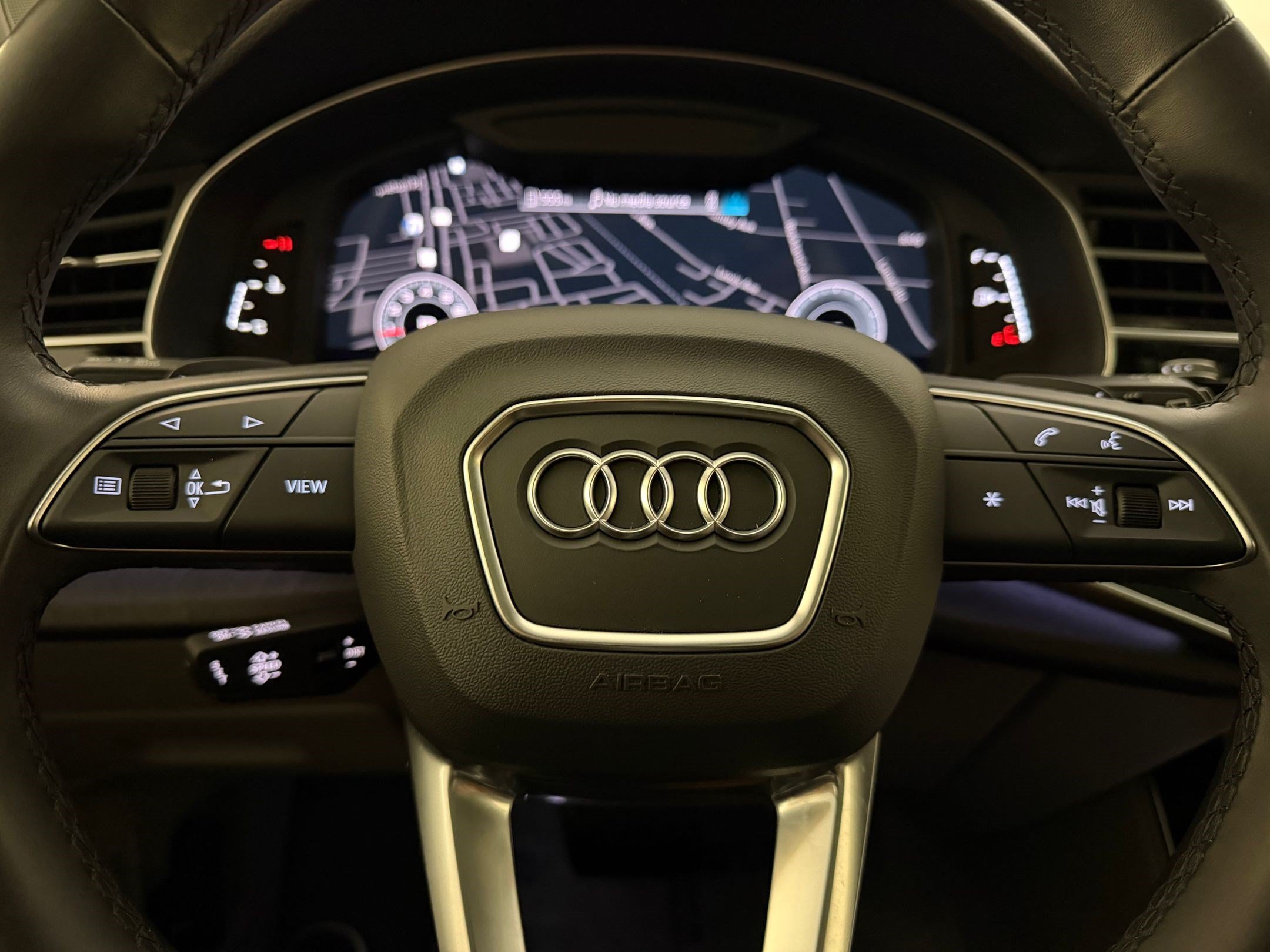 Used 2023 Audi Q7 2.0T Premium Plus w/ Premium Plus Package AWD/4WD image 11
