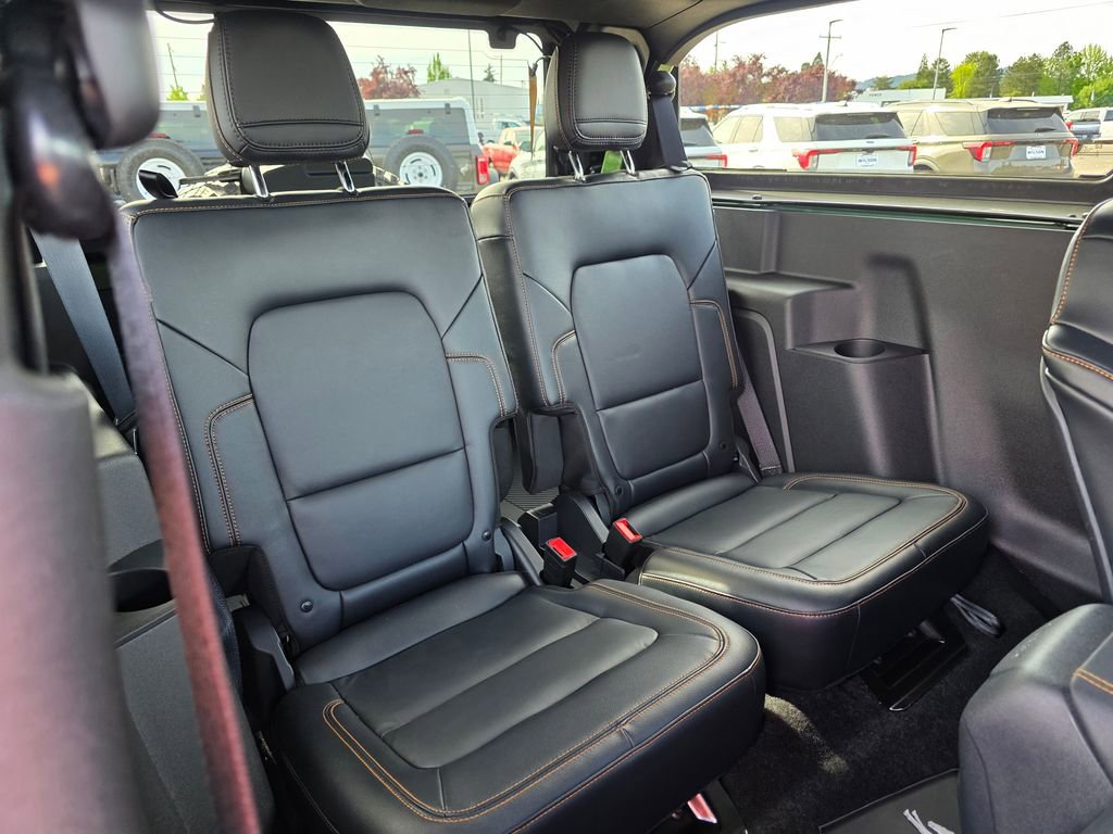 Used 2024 Ford Bronco Badlands AWD/4WD image 19