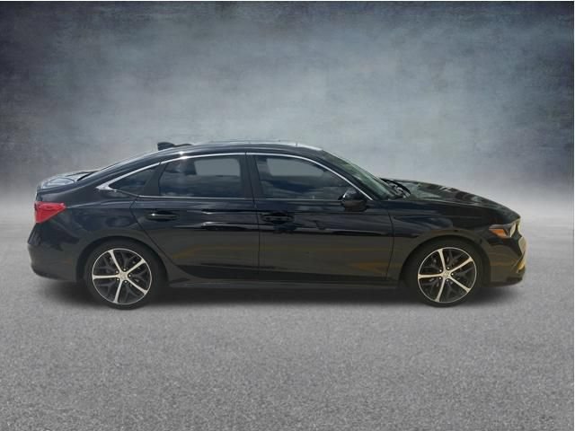 Used 2022 Honda Civic Touring image 7