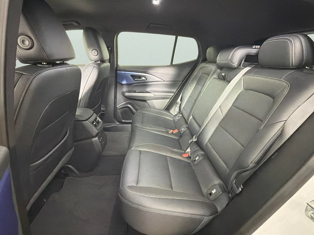 Certified 2024 Chevrolet Equinox EV LT FWD image 27