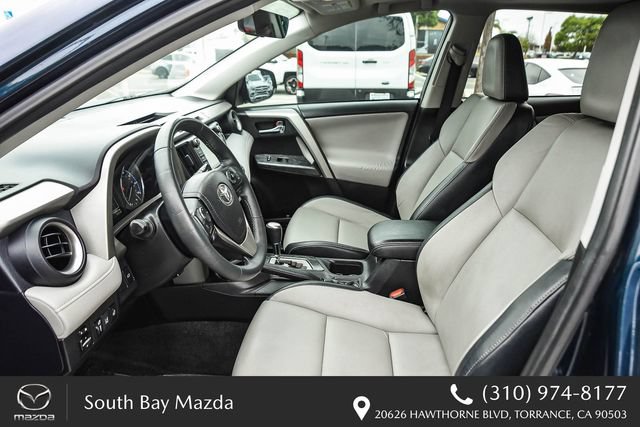 Used 2017 Toyota RAV4 Platinum w/ All Weather Liner Package FWD image 17