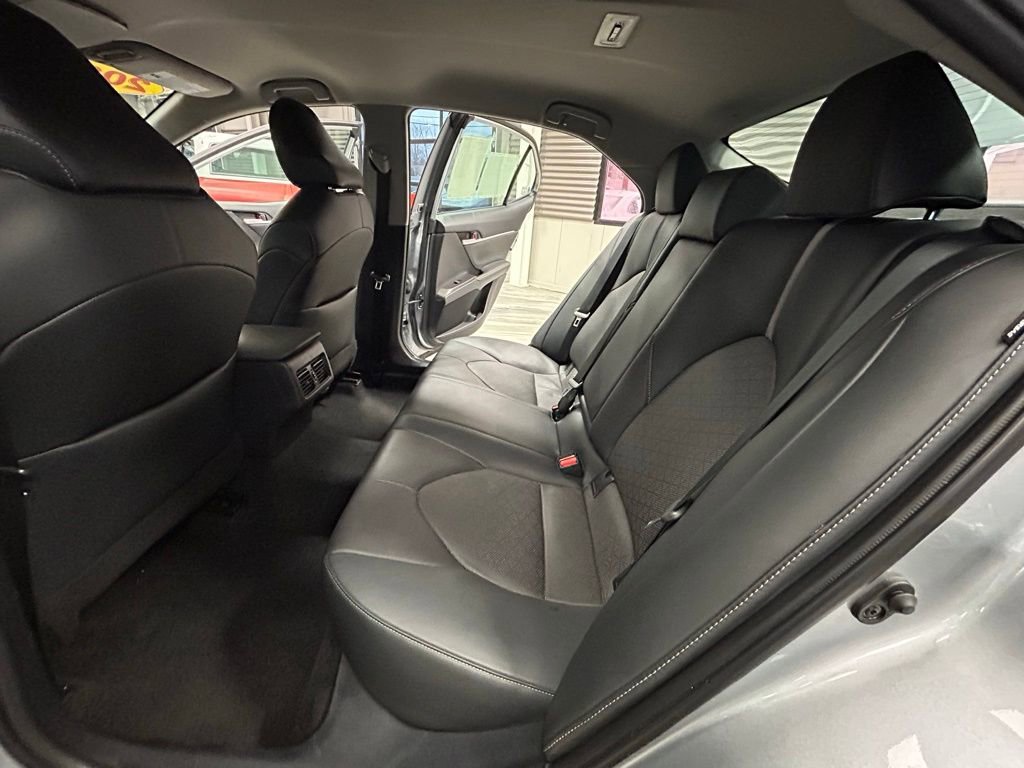 Used 2023 Toyota Camry XSE image 48