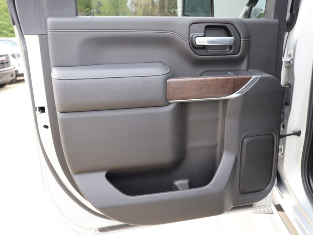 Certified 2022 GMC Sierra 3500 Denali AWD/4WD image 28