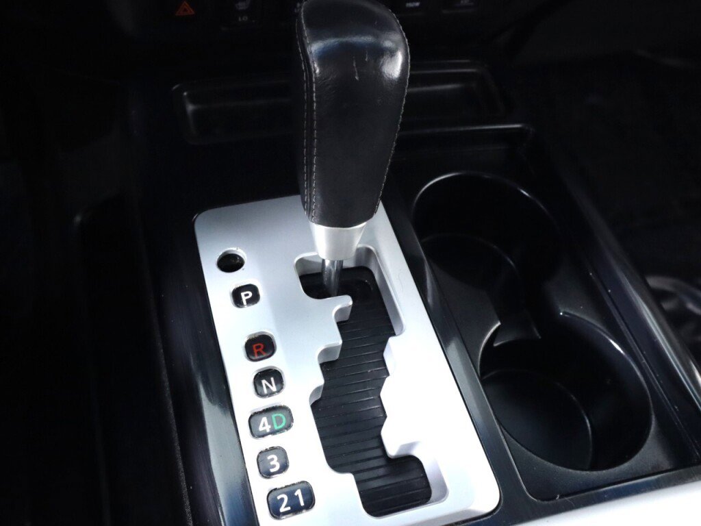 Used 2014 Nissan Titan PRO-4X AWD/4WD image 23