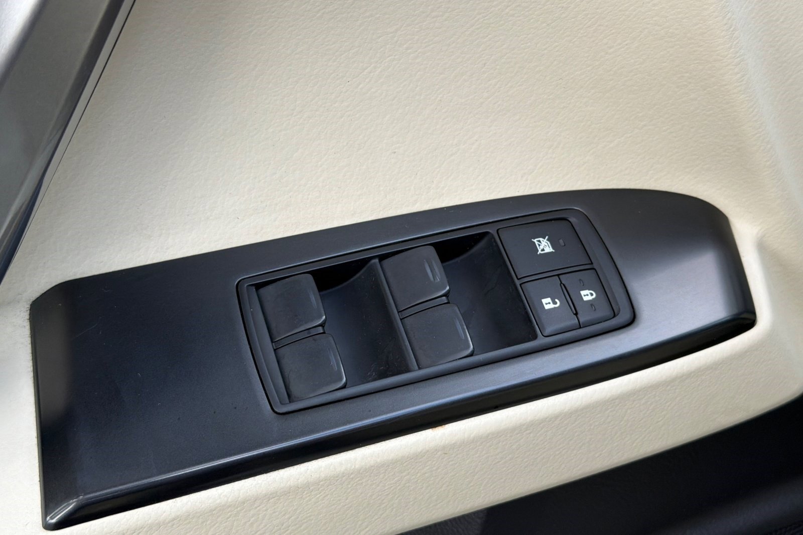 Used 2022 Lexus GX 460 Premium w/ Premium Package AWD/4WD image 13