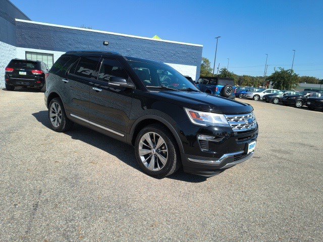 Used 2018 Ford Explorer Limited image 7