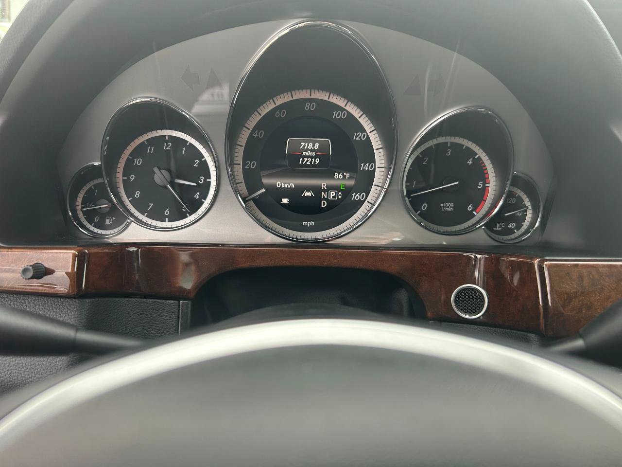 Used 2013 Mercedes-Benz E 350 BlueTEC Sedan image 30