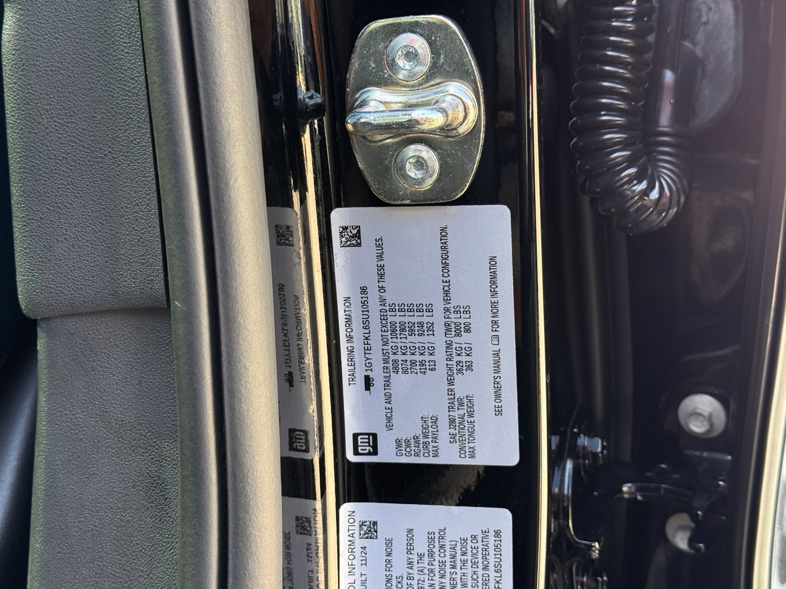 Used 2025 Cadillac Escalade IQ Sport 2 AWD/4WD image 48