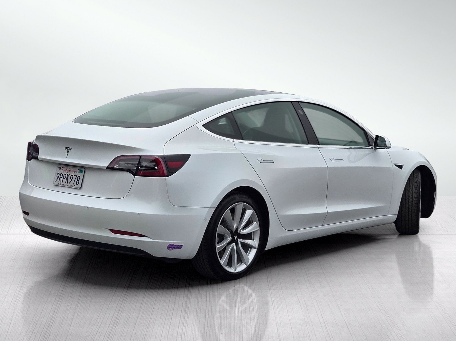 Used 2018 Tesla Model 3 Long Range AWD/4WD image 4