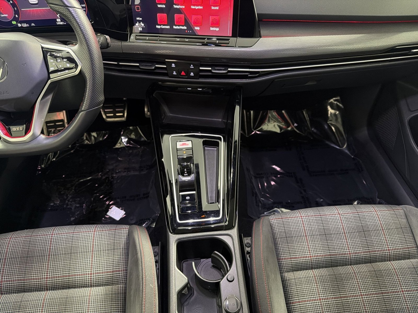 Used 2023 Volkswagen GTI SE w/ Black Wheel Package image 21
