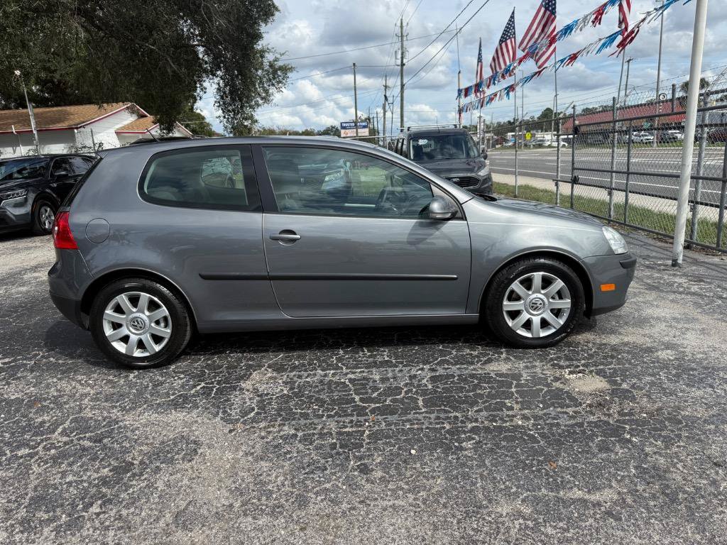 Used 2008 Volkswagen Rabbit S FWD image 2
